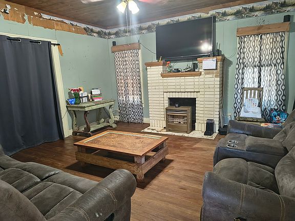 2nd image of 1308 Avenue L