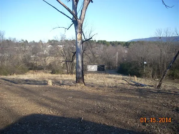 206 N Elm St, Hartford, AR 72938