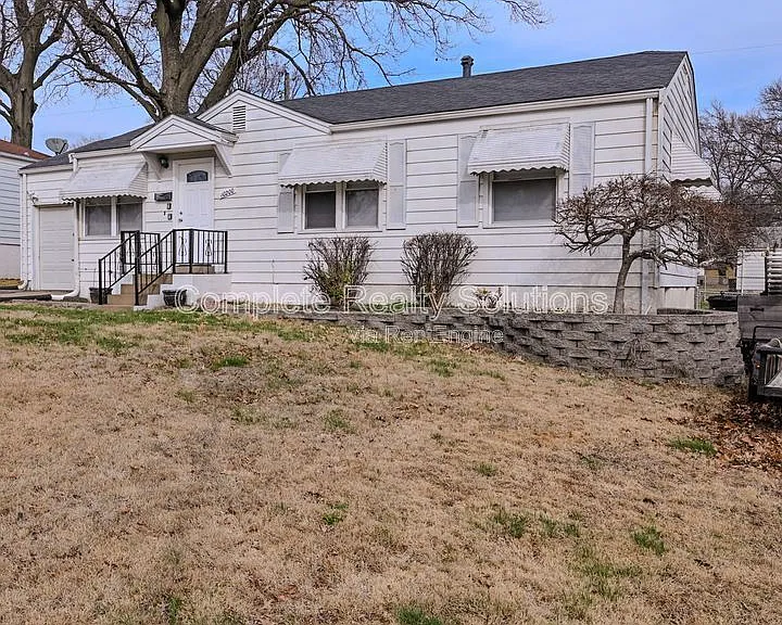 10200 Tappan Dr — Photo 34