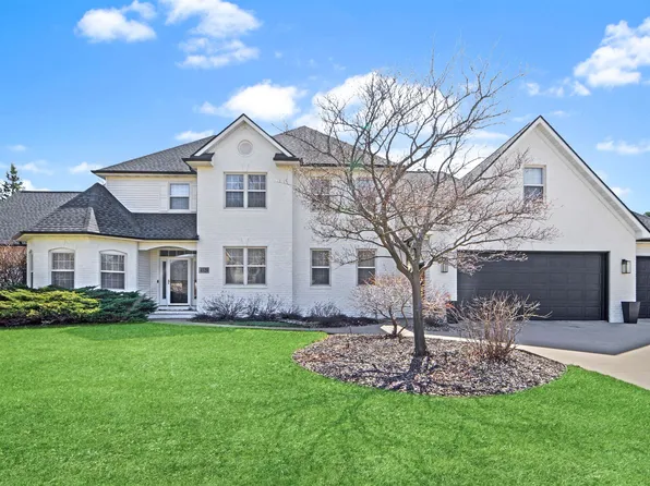 4520 N Knollwood Ln, Appleton, WI 54913