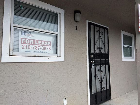 3rd image of 3409 Commercial Ave APT 3