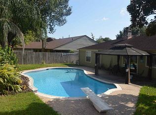 15923 Dunmoor Dr, Houston, TX 77059