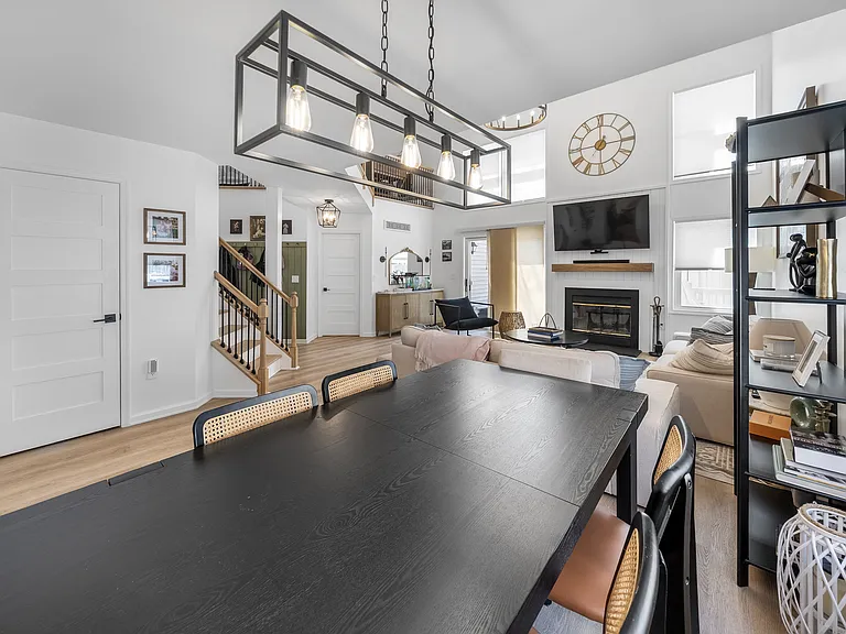 66 Claridge Ct — Photo 10