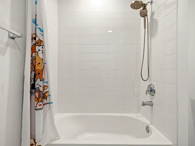 19212 Blackthorn Dr — Photo 49