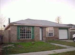 5472 Grand Bayou Dr, New Orleans, LA 70129