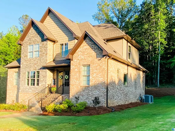 2036 Grey Oaks Ter, Pelham, AL 35124