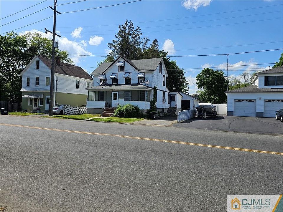 2nd image of 66 Lincoln Ave