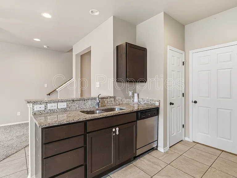 11103 Belair Dr #101 — Photo 13