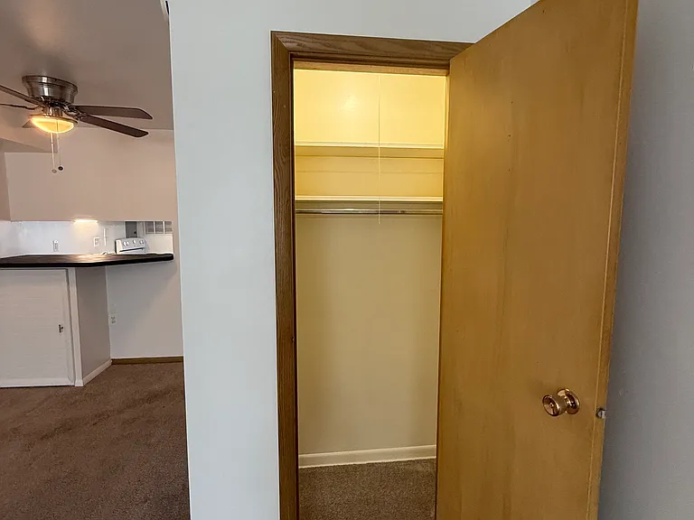 242 Noble Ave #111 — Photo 10
