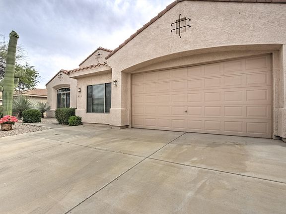 4th image of 433 W Stirrup Ln