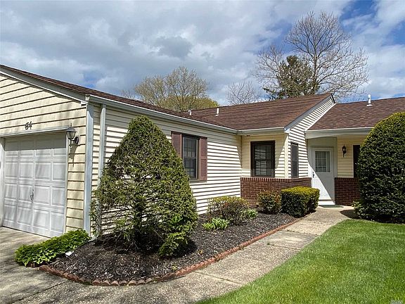 2nd image of 64 Knolls Dr
