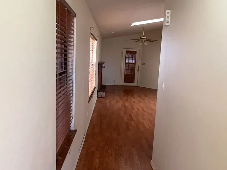 13129 Neon Ave NE — Photo 2