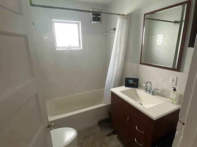 82 Bristol Rd #1 — Photo 13