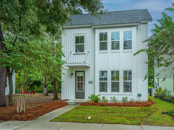 1727 Indy Dr, North Charleston, SC 29405