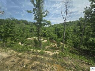 17 E 64 Highway Hwy, Lebanon, MO 65536