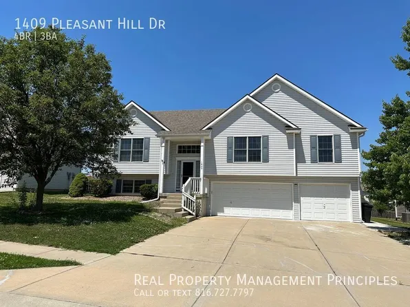1409 Pleasant Hill Dr, Platte City, MO 64079