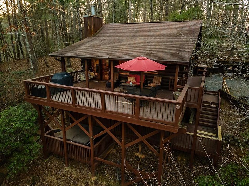2nd image of 102 Briar Creek Dr