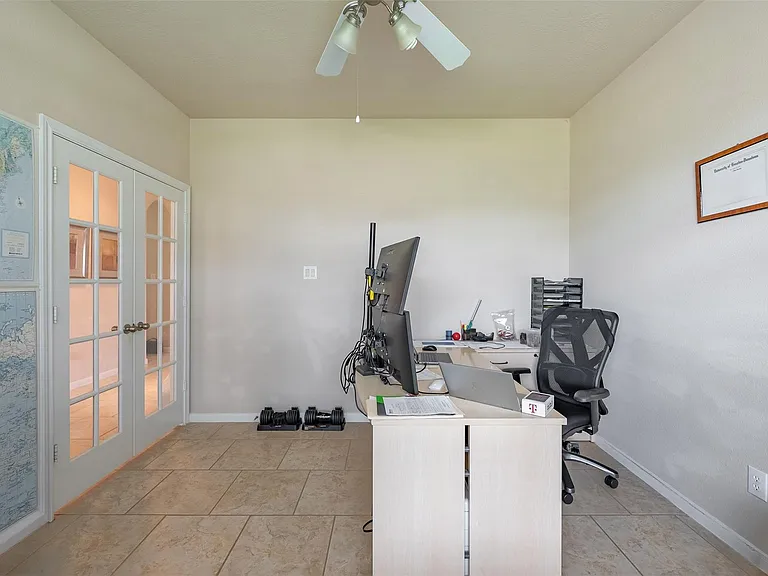 13815 Normandy Ct — Photo 14