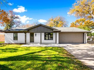 2153 Shady Grove Dr, Bedford, TX 76021