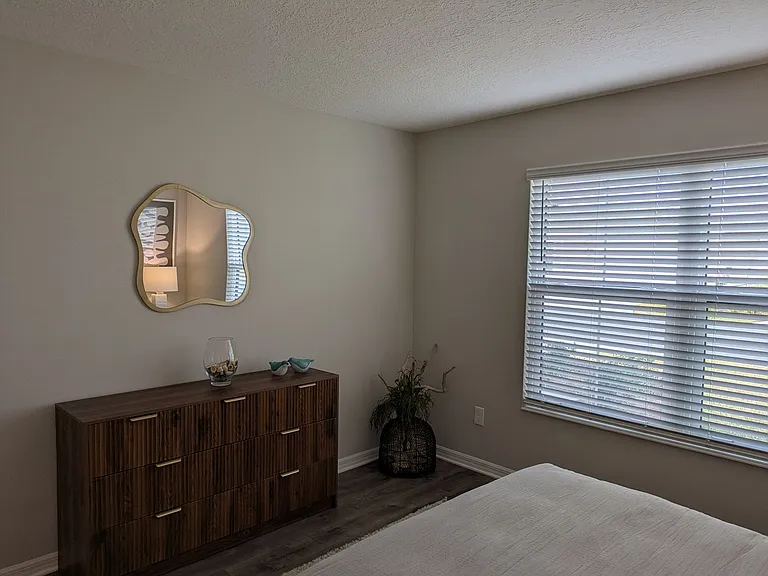 1750 Debellis Ln — Photo 15