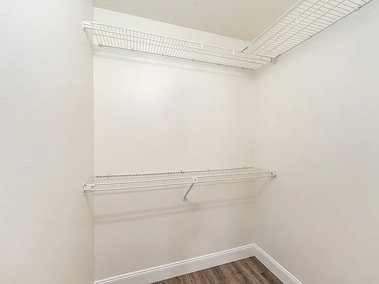 5164 SE 24th St — Photo 34