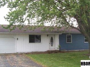 1013 Ross Dr, Carey, OH 43316