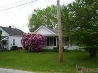 7301 Beech St, Newton Falls, OH 44444