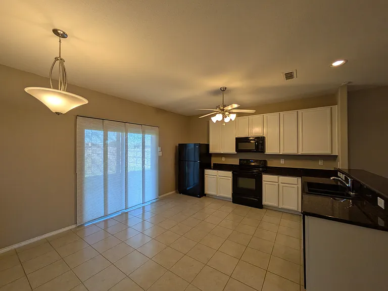 4115 Indian Paintbrush Ln — Photo 6