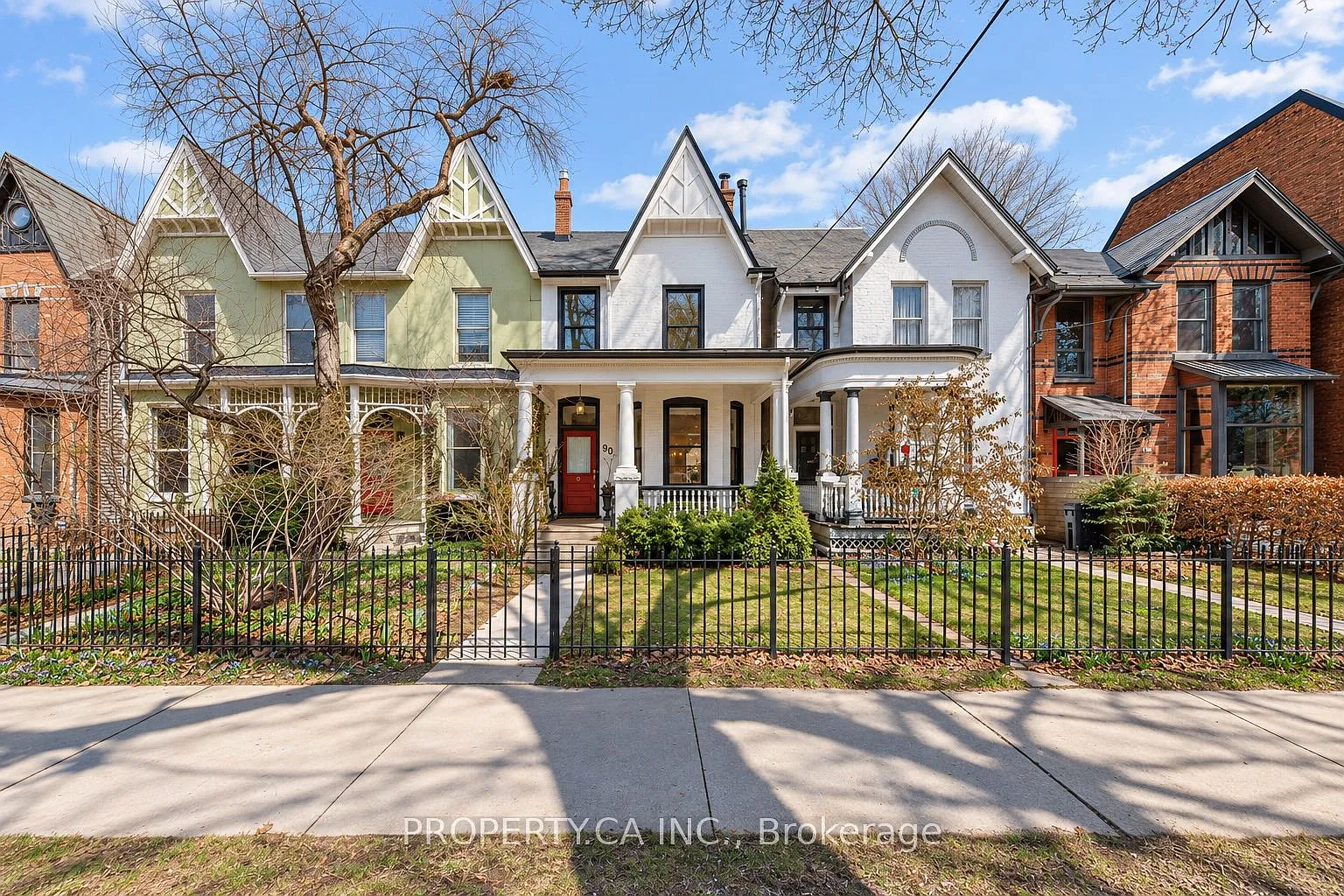 4 bed, $7,995 — Photo 1