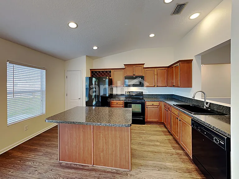 196 Straw Pond Way — Photo 5