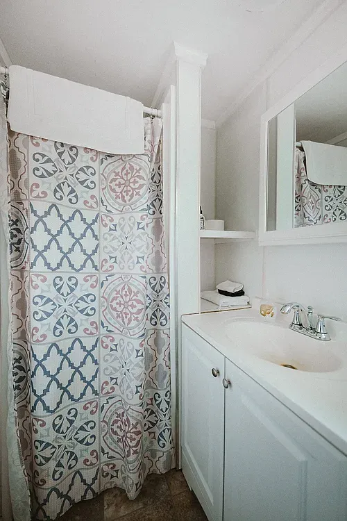 3 bed, 2298 sqft, $1,400 — Photo 2