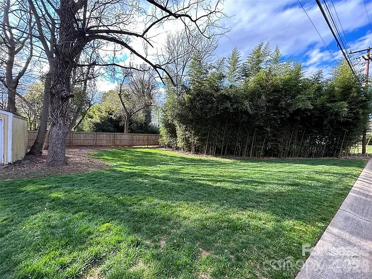 1300 Bethel Rd — Photo 25