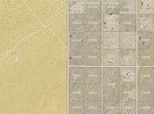 11722 S Suzette Rd, Yucca, AZ 86438