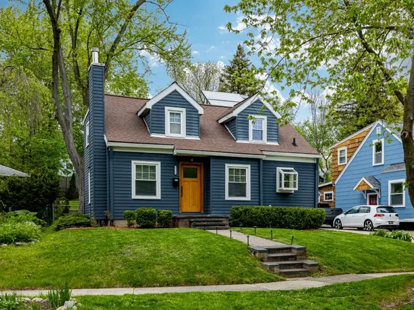 2116 Arlene St, Ann Arbor, MI 48103
