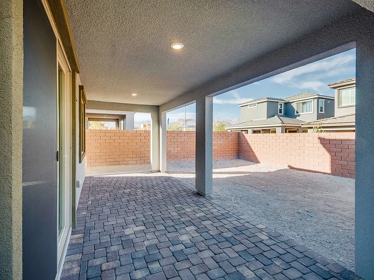 10786 Pastel Sunset Ct — Photo 35