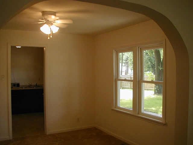 2nd image of 4867 E Southeastern Ave