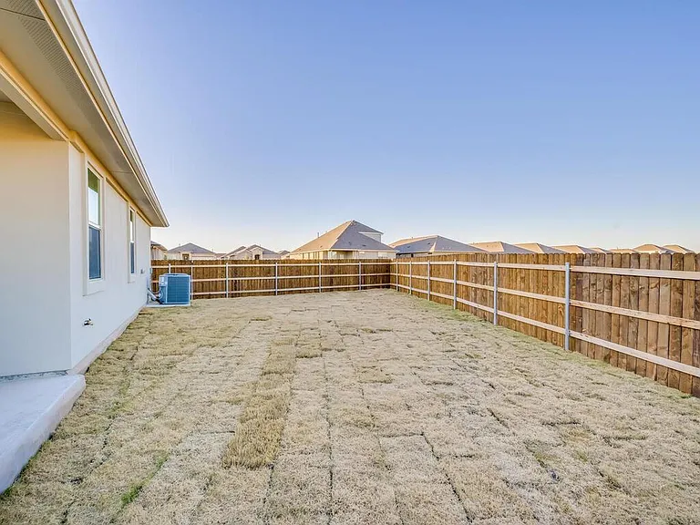 16812 Marcello Dr — Photo 27