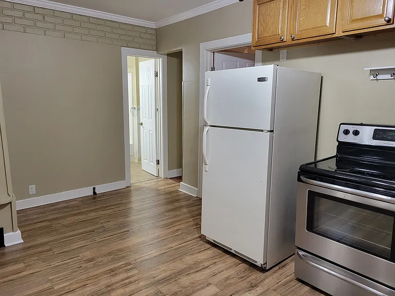 33 N Marion St — Photo 5