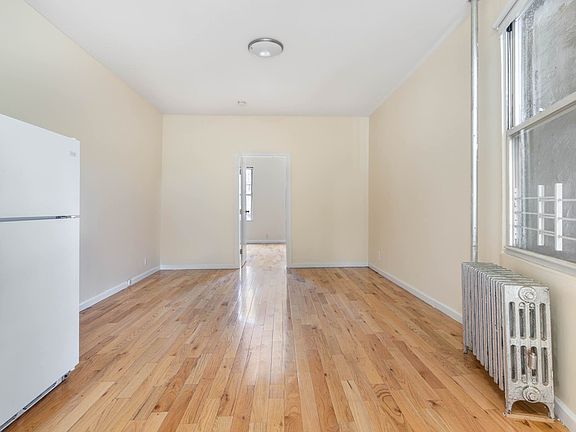 5th image of 73 Graham Ave APT 8
