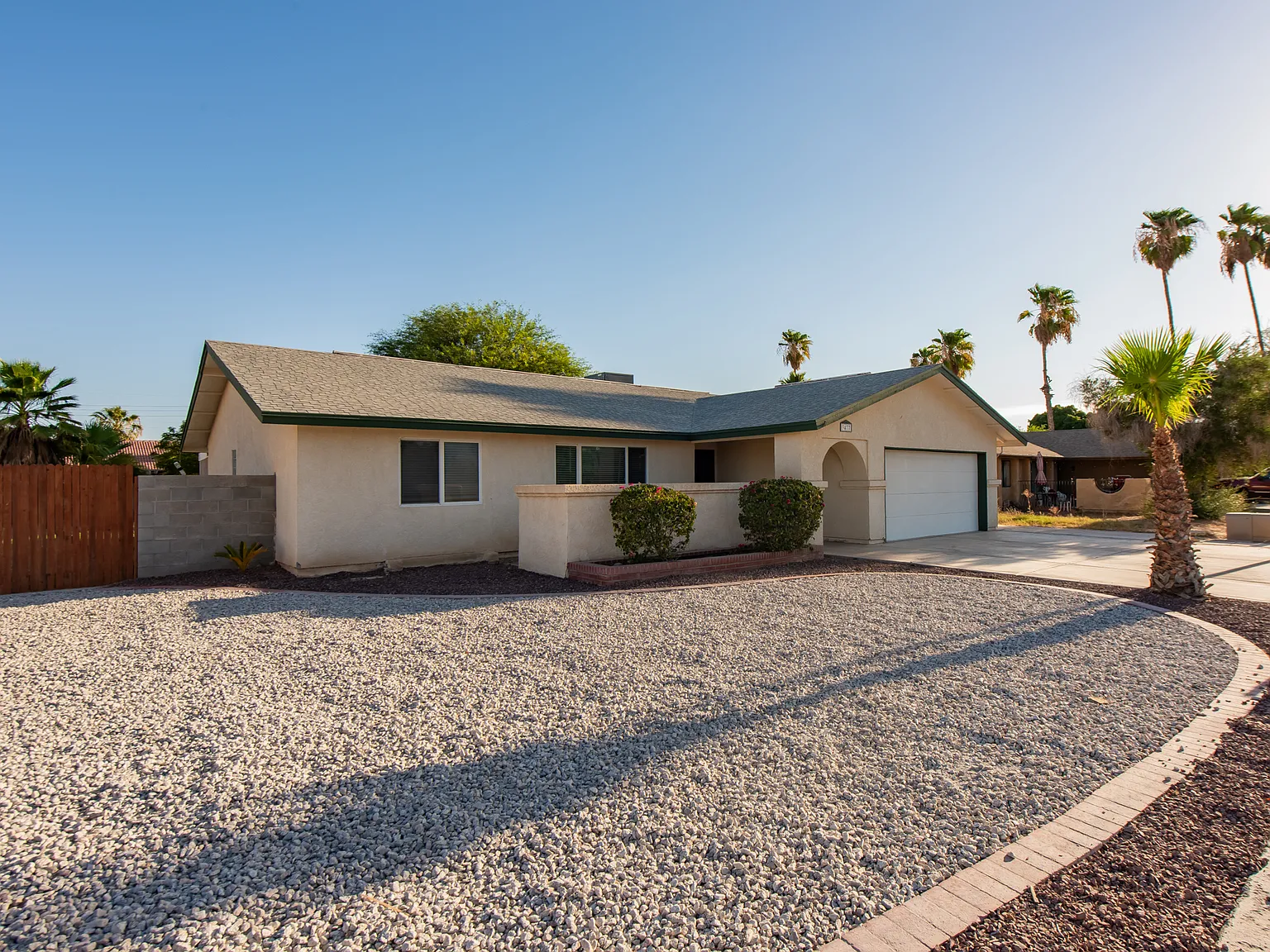 3 Bedroom Home 2 Miles from MCAS Yuma — Photo 2