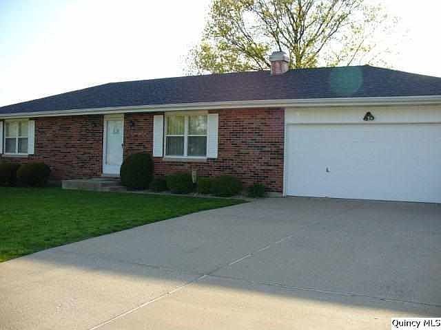 Home for Sale in Quincy, IL $163,900