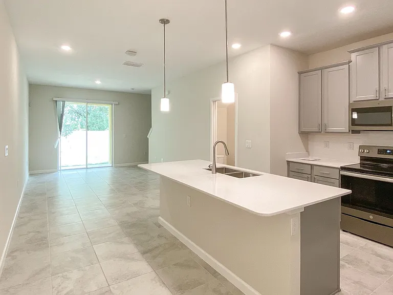 10010 Red Eagle Dr — Photo 5