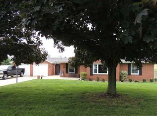 215 Fredericktown Rd, Midland, PA 15059