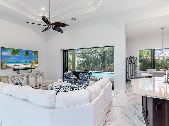 3rd image of 1524 Biscayne Way