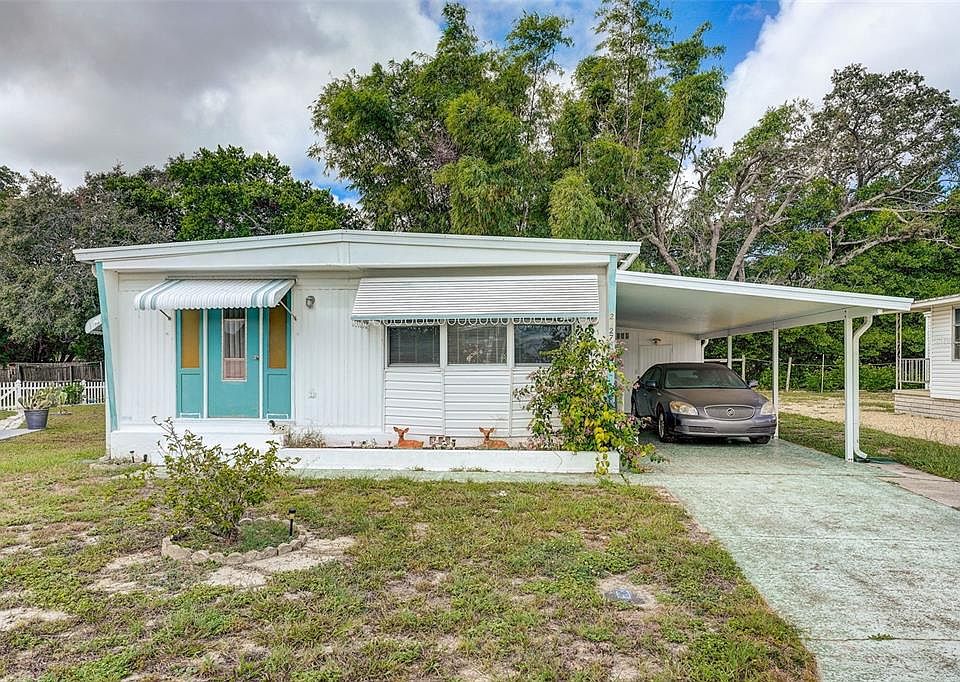 1st image of 2327 Staghorn Dr
