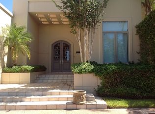 203 Mayfair Dr, Laredo, TX 78045