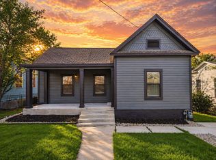 826 Dawson, San Antonio, TX 78202