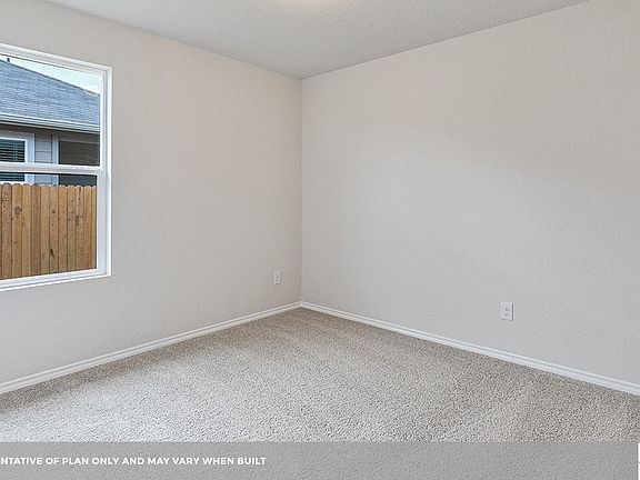 5th image of 104 Brody Ln