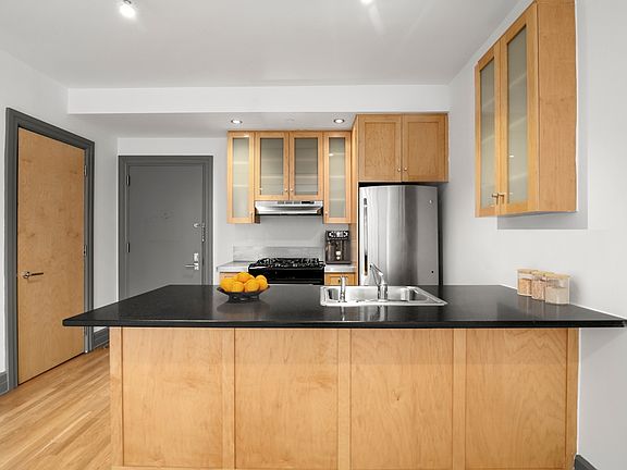 3rd image of 200 Atlantic Ave APT 3H