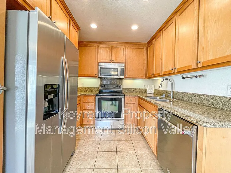 2968 Moorpark Ave #2 — Photo 10